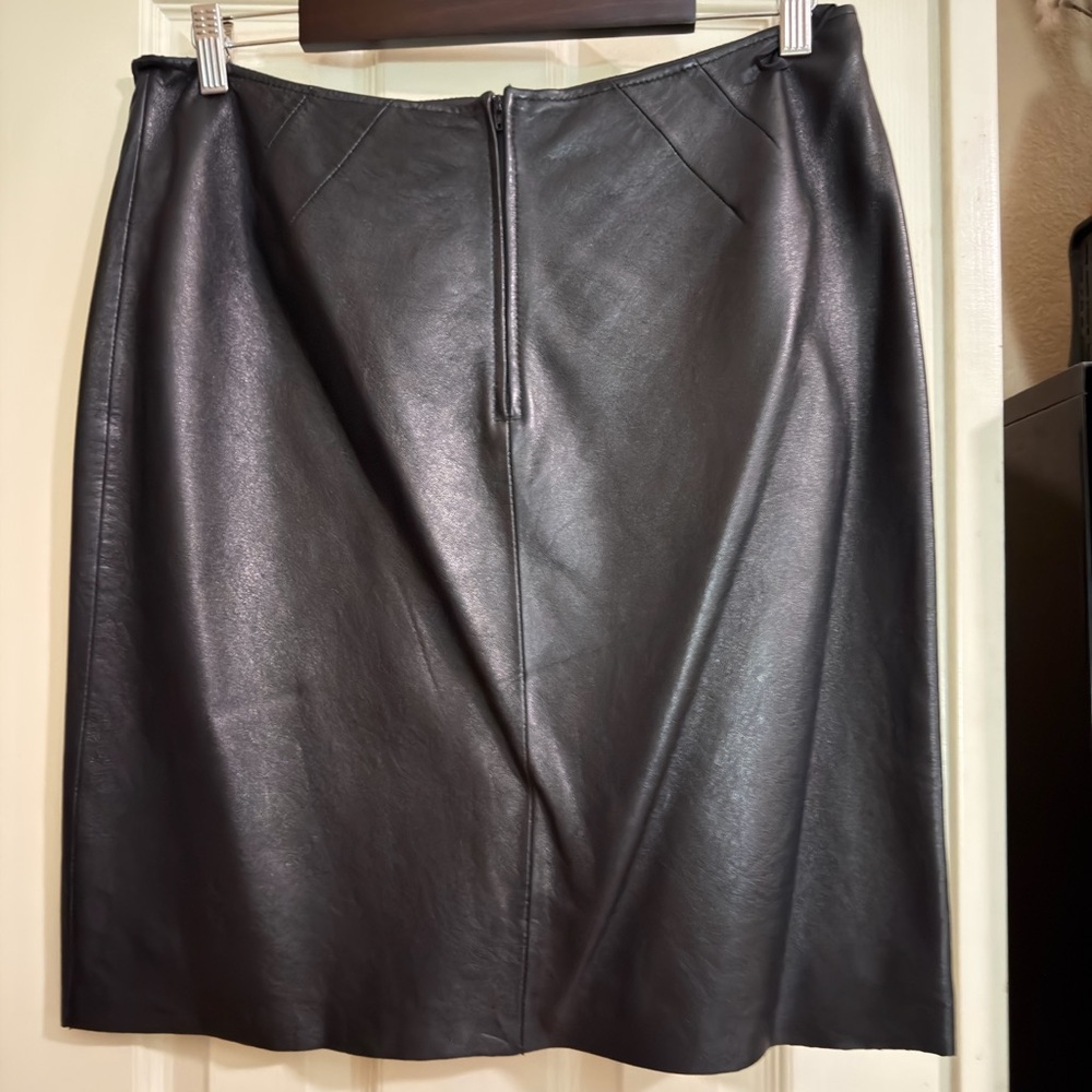Moda International Black Genuine Leather Skirt